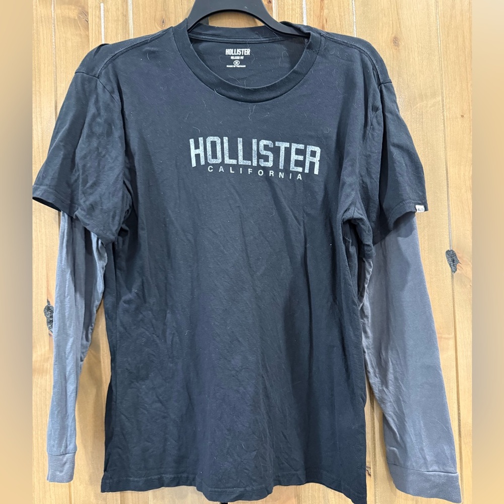 Hollister Black Relaxed Fit T-Shirt